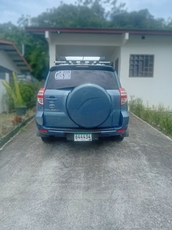 I sell Toyota RAV-4 in good condition