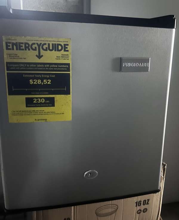 EXECUTIVE REFRIGERATOR WITH LOCK. LITTLE USE