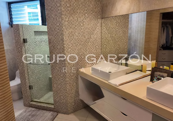 Apartamento en Venta en PH Costa del Mar, Marbella | 240 m² c/ depósito