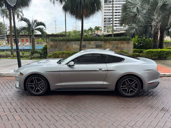 Ford Mustang Fastback