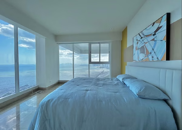 Se alquila apartamento amoblado | Costa del Este, PH. Regent, 217 m2