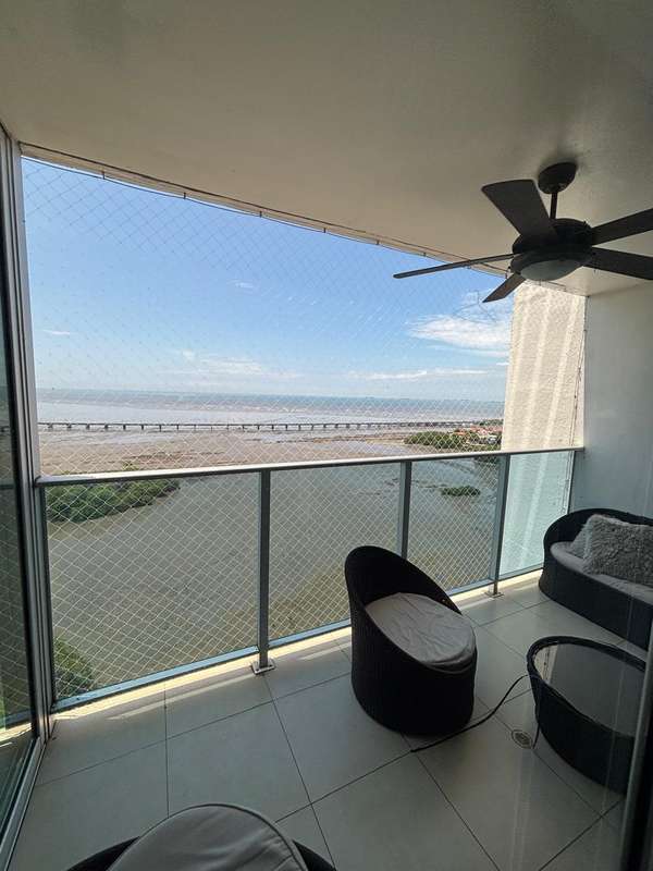 IS RENTED NAUTICAL FURNISHED