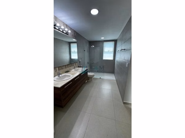 RENTAL PENTHOUSE EXCLUSIVE BIJAO FURNISHED SEA VIEW JJ