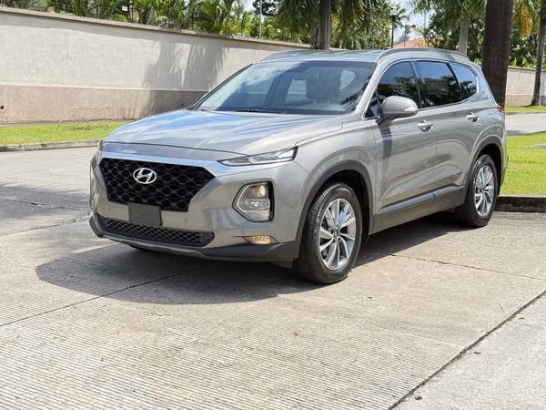 Hyundai Santa Fe 2019 a solo $14,500 Negociable