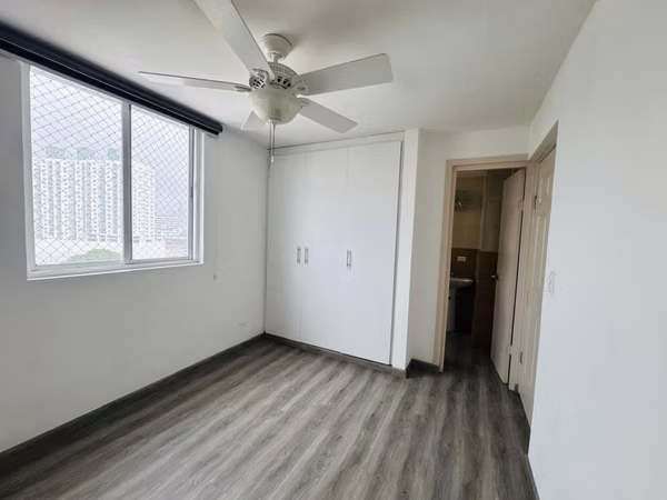 Rental Apartment in PH Royal Tower, Carrasquilla
