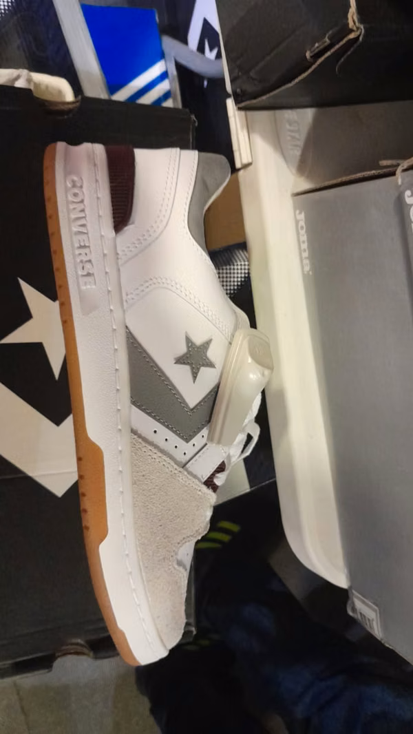 I sell Converse