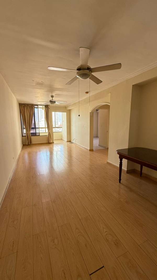 For sale apartment in San Francisco, Ph Coral