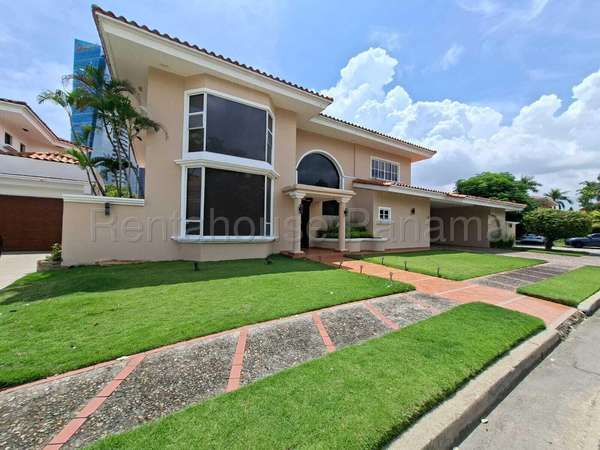 Rental House in Costa del Este 27PPM2200
