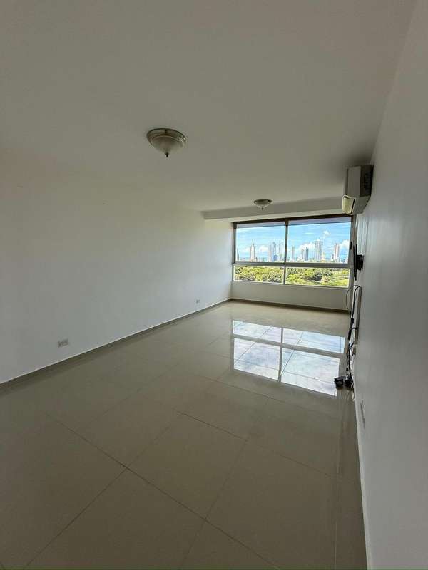 FOR SALE APARTMENT IN SAN FRANCISCO PH DELAVISTA