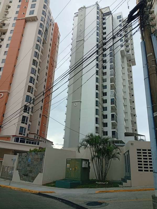 SALE OFFER APARTMENT PH DOS MARES VIEW 3 BEDROOMS SOCIAL AREA