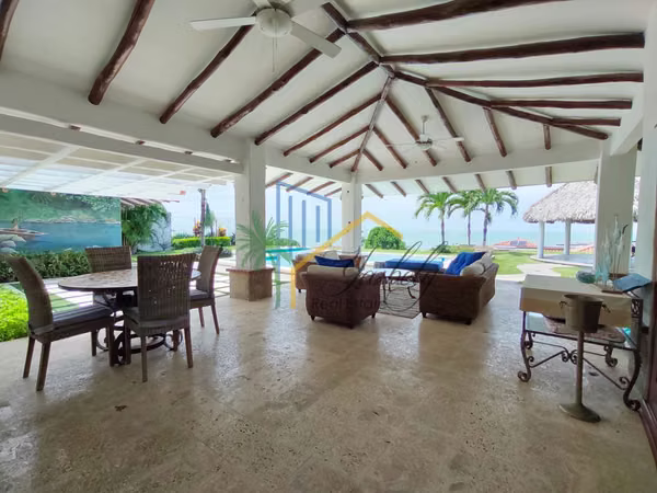 Exclusive Coast Luxury - San Carlos - Exquisite Coastal Luxury