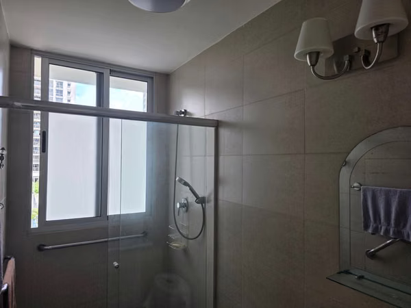 SOLD APARTMENT IN EXCELLENT CONDITION $173,000.00