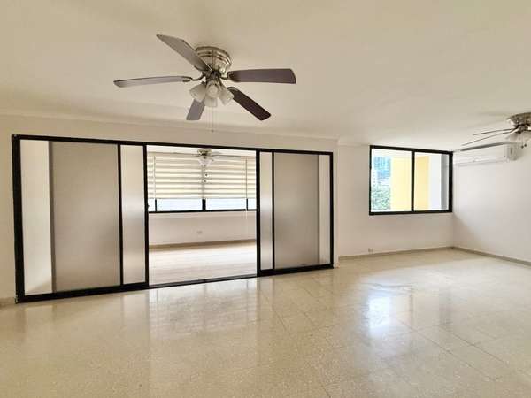 Apartamento Remodellado en PH Monaco - Obarrio (178 m ² - 124; 3 Rec + CBE)