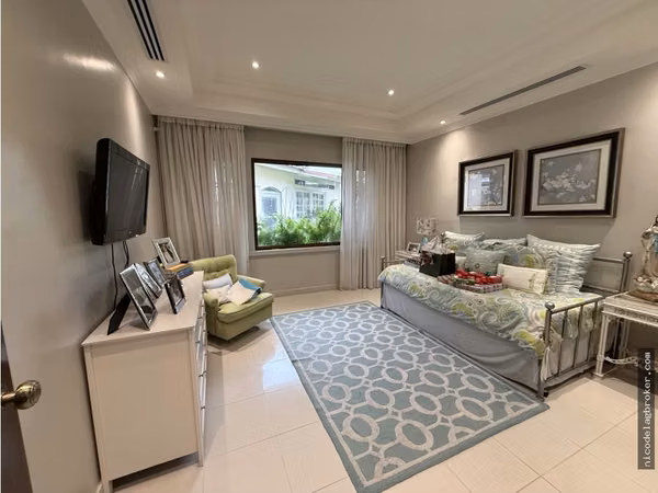 House for sale - New cast El Carmen