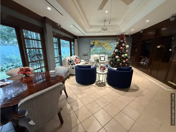House for sale - New cast El Carmen