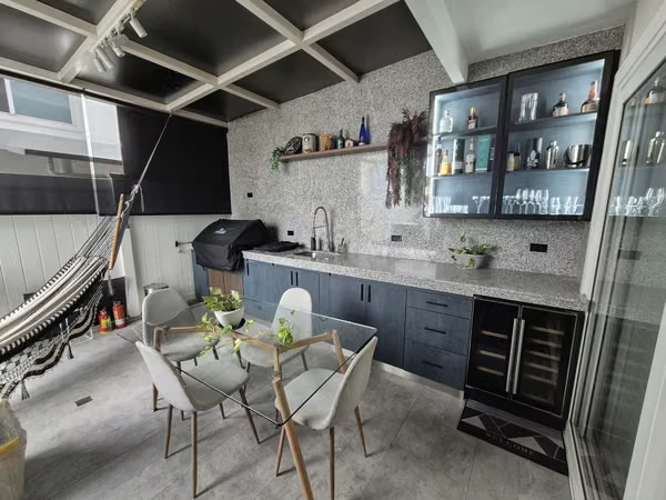 House in excellent condition - List to inhabit - Direct sale