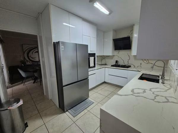 House in excellent condition - List to inhabit - Direct sale
