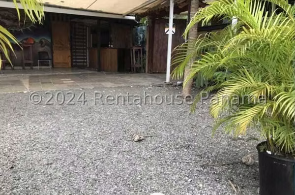 Local Comercial en Alquiler en Albrook VIK 27-1641