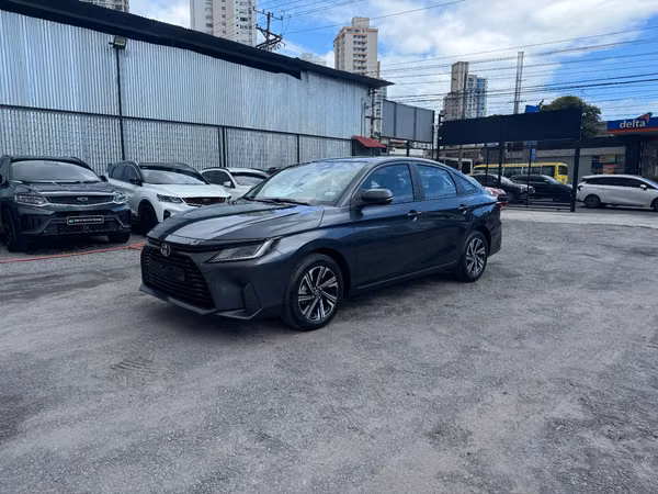 TOYOTA YARIS 2025