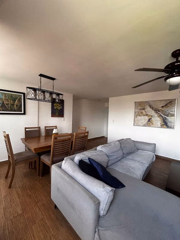 Apartment for rent in Parque Lefevre