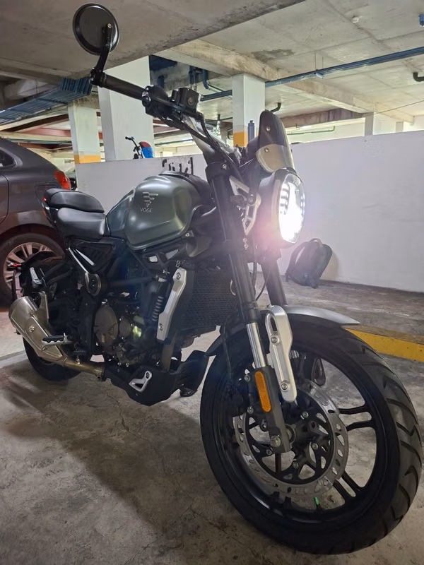 SELL MOTO VOGE 300AC