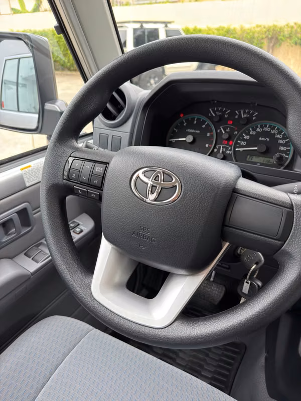 Toyota Land Cruiser 79 - 124; Automatic - 124; new 2027