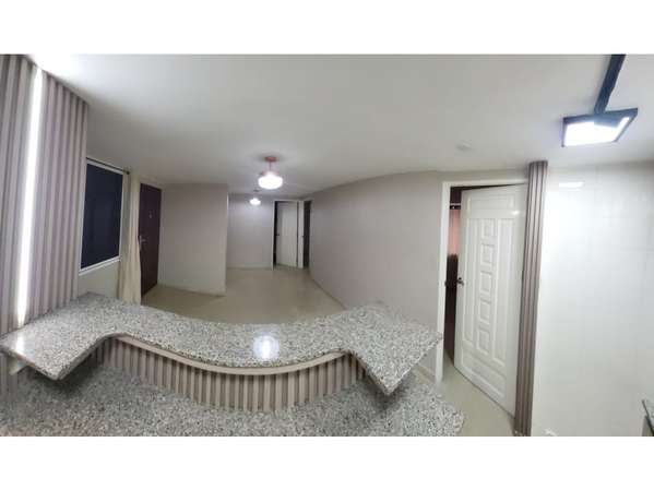 APARTMENT SALE IN SPAIN - PH BEVERLY PLAZA K.T