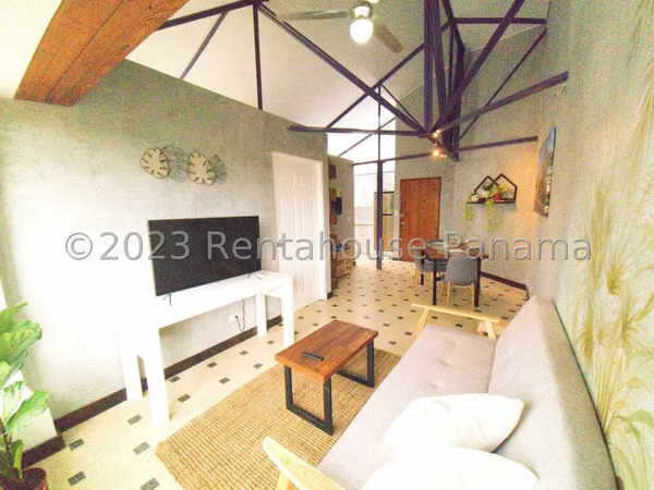 Sale of Amoblado Apartment in Old Town 26-3338GG