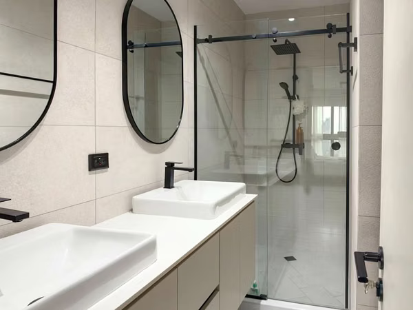 RENTAL APARTMENT FURNISHED PH AQUAPOINT SEA VIEW