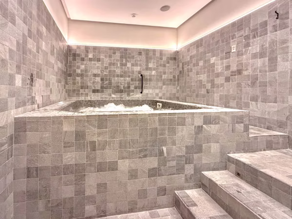 RENTAL APARTMENT FURNISHED PH AQUAPOINT SEA VIEW