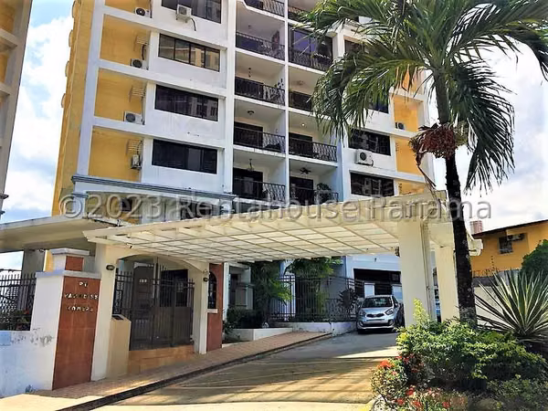 APARTMENT FURNISHED IN PAINTED HATO