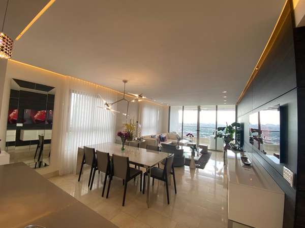 Apartamento de 3 Recámaras en Venta en Santa María