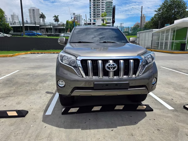 Prado VX 2015 impecable