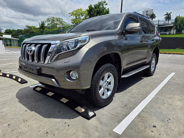 Prado VX 2015 impecable