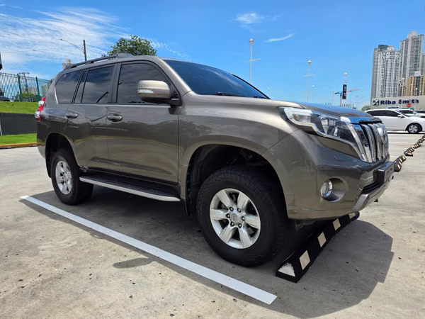 Prado VX 2015 impecable