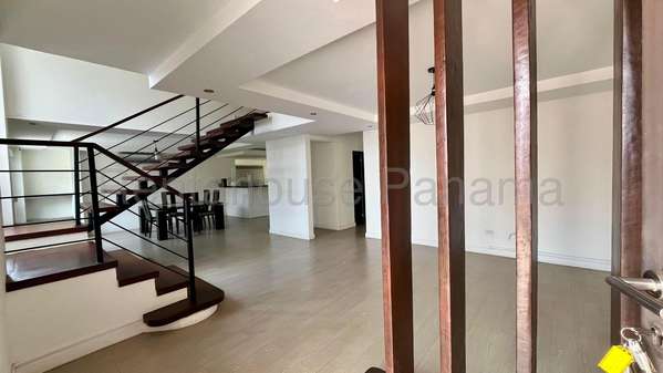 HOUSE SALE IN ALBROOK MCD27-1391