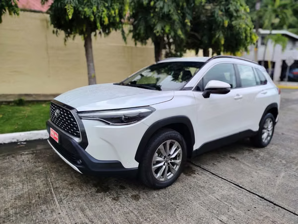 TOYOTA COROLLA CROSS 2023 AUTOMÁTICA SEMINUEVO NEGOCIABLE 