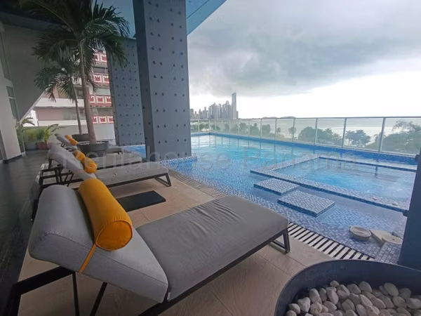 Furnished apartment in Avenida Balboa GCEA27-2752