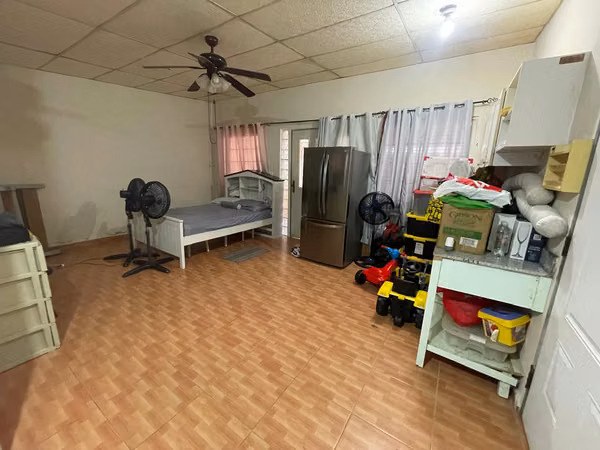 HOUSE SALE / / GOLF BREEZES