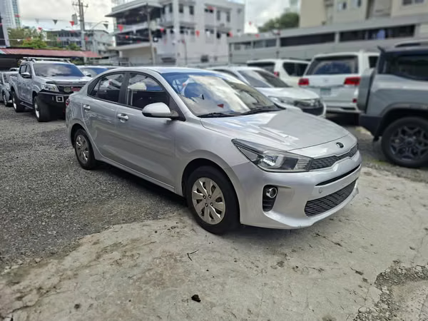 KIA RIO 2018