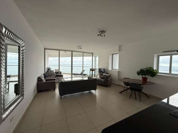 Amoblado Apartment in Rivage, Avenida Balboa