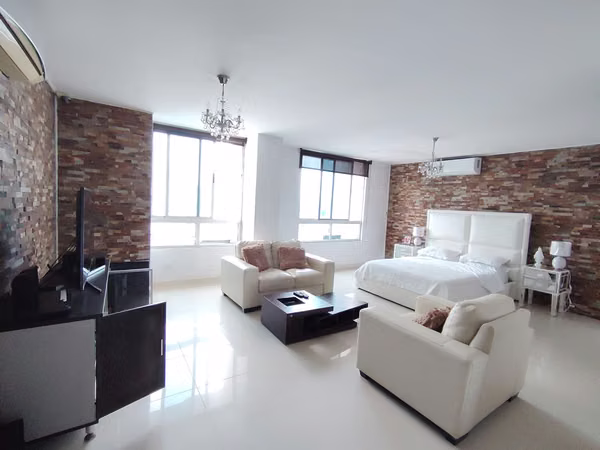 Spectacular Penthouse Duplex of 305 m ² with Sea View - 124; PH Cape March