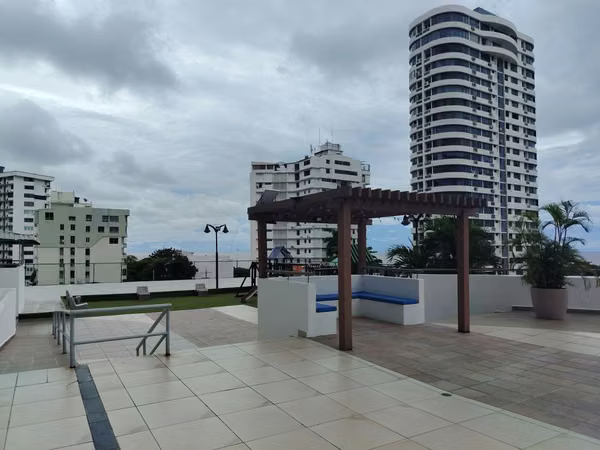 Spectacular Penthouse Duplex of 305 m ² with Sea View - 124; PH Cape March
