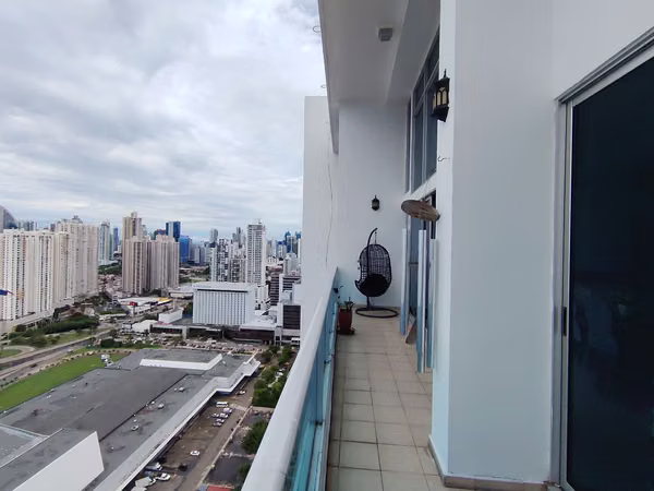 Spectacular Penthouse Duplex of 305 m ² with Sea View - 124; PH Cape March