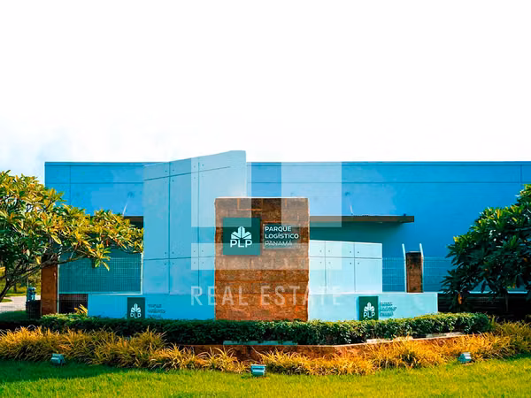 Se Vende Terreno de 8,458 m2 en Parque Logistico Panama