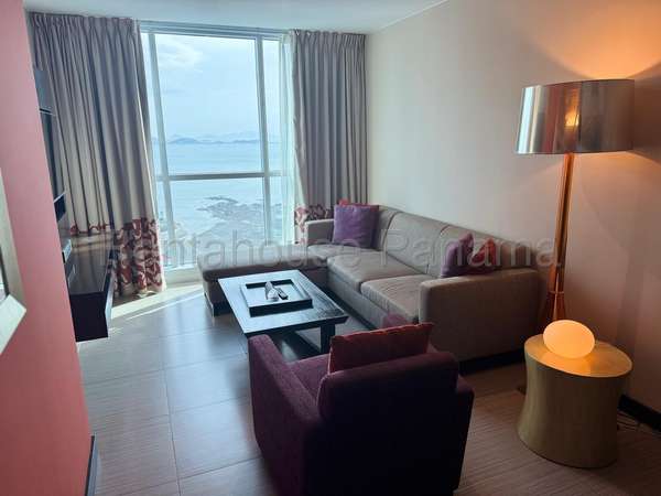 Apartment for sale on Avenida Balboa MPM27-412