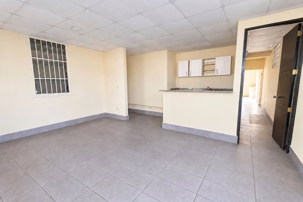 CASA EN VENTA EN EL CENTRO DE CHITRÉ – $75,000