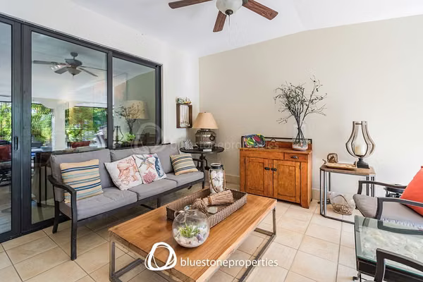 Good adventure - Spectacular 300mts2 apartment - 850,000