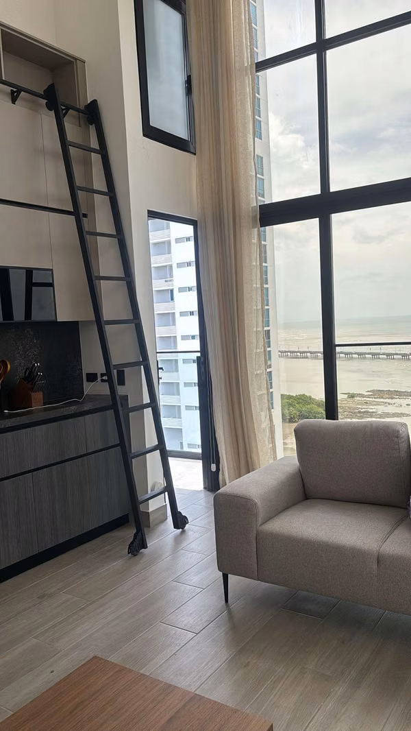 Vendo o alquilo Apartamento amoblado en Coco del Mar, PH Dovle