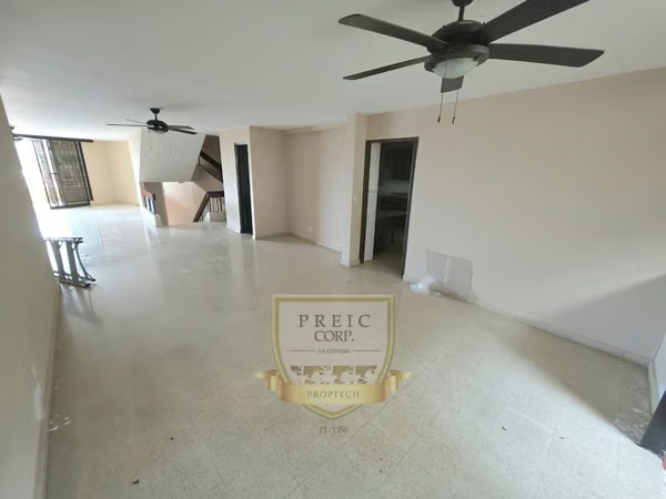 HOUSE FOR RENT ON THE WIRE 450M2
